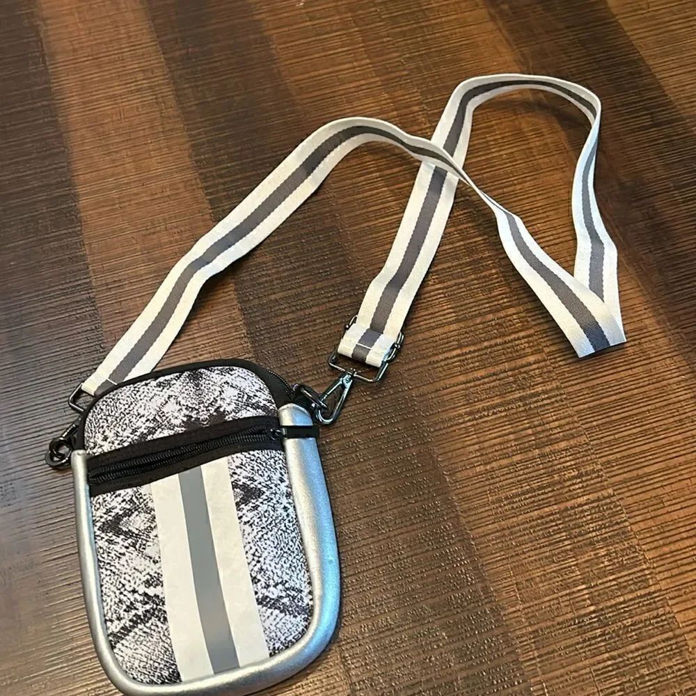 Adjustable crossbody